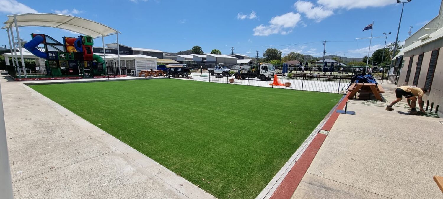 commercial synthetic grass